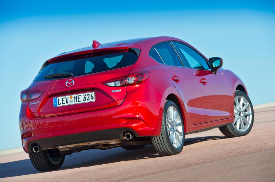  Mazda3 Hatchback 2016 года  (WW) (фото 24 из 37)